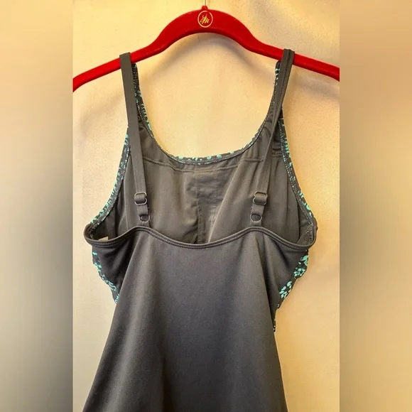 Gabar Women's One Piece Tummy Control Swimsuit Size 10c - Picture 5 of 9